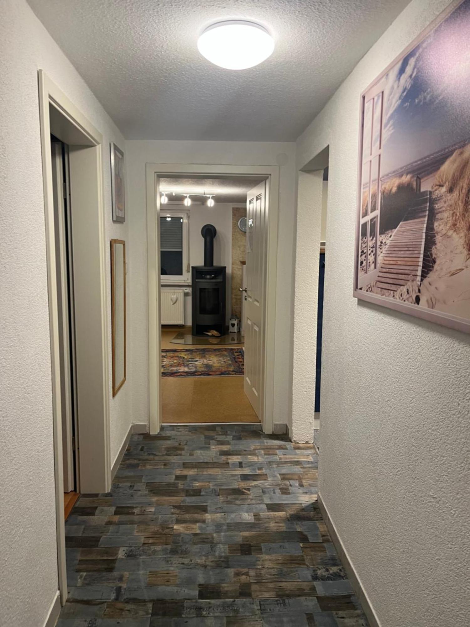 2 Zimmerwohnung Apartment *